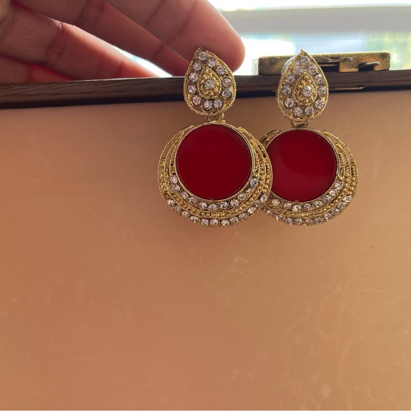 Jewellery - Picture 7 of 13